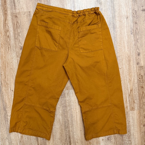 Pilcro • Anthropologie • Wide Leg High Waisted Cropped Pants - Picture 11 of 12